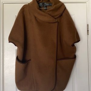 Brown Hnm poncho